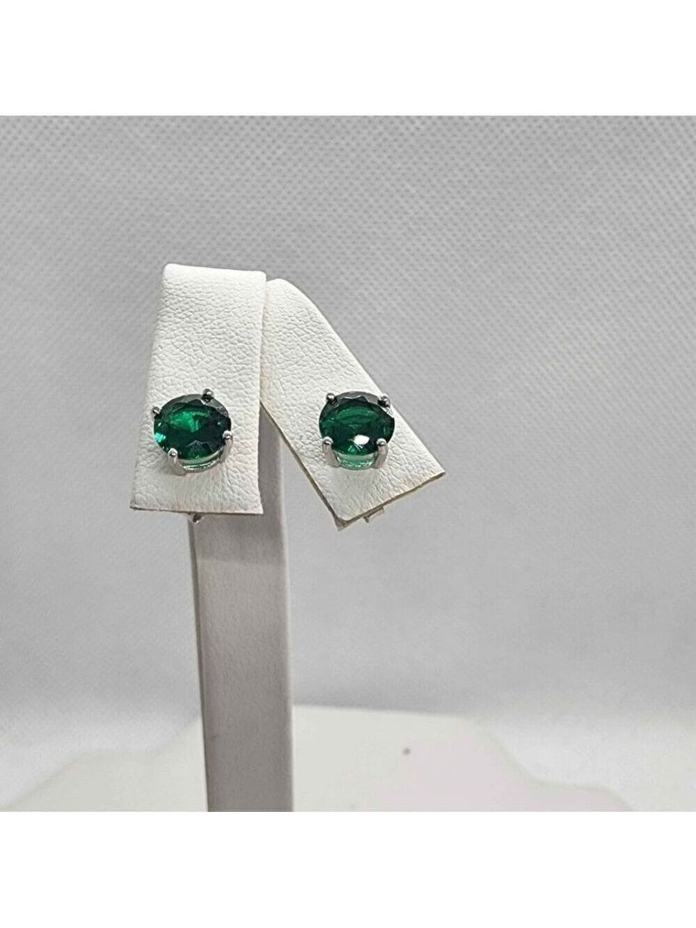 Elegant Green Gemstone Studs in 925 Sterling Silver – Fresh and Vibrant